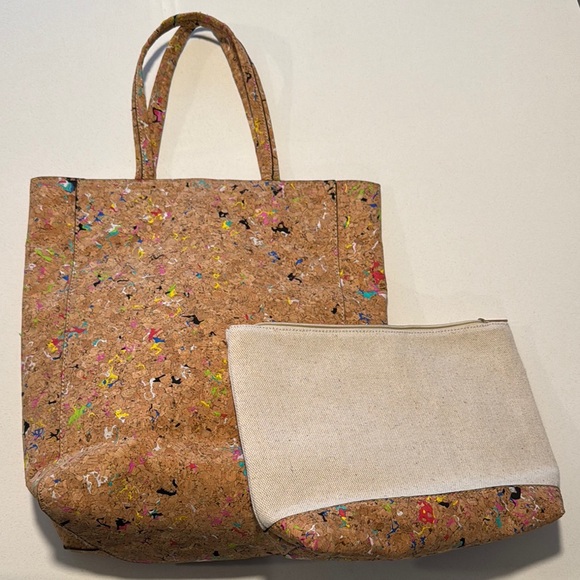 👜Cork Recycled ♻️Tote Bag So cute! Like New! With insert makeup bag Street Level - Picture 9 of 9
